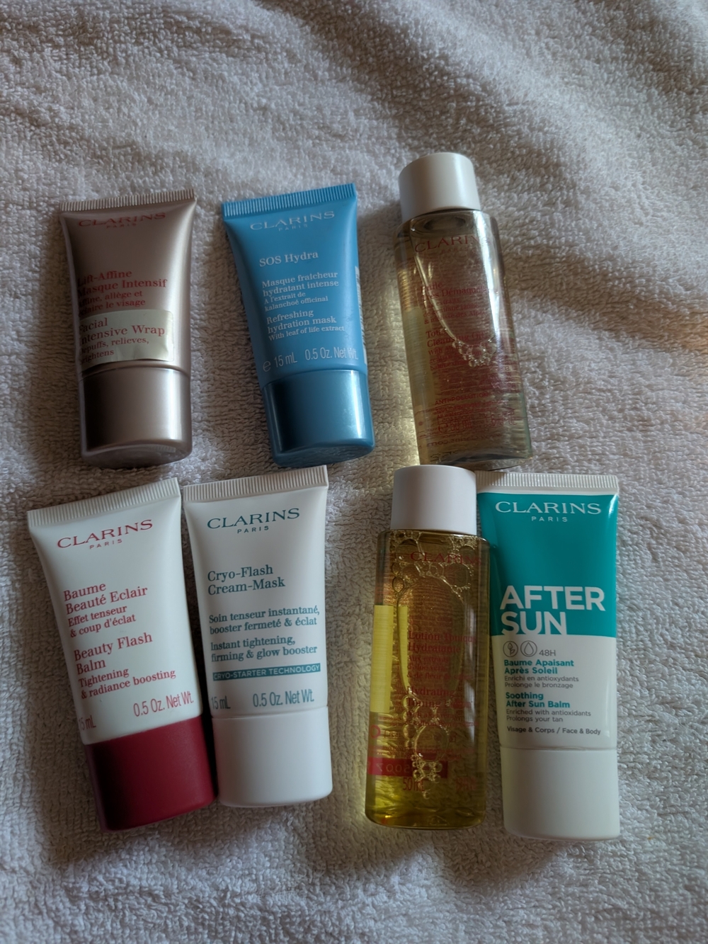 Clarins Women Skincare Mini Set – With Red Pouch